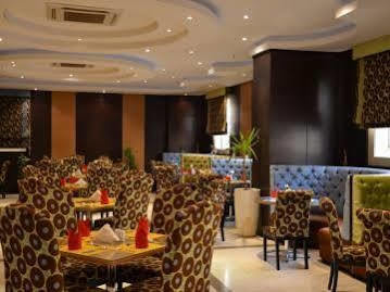 Rose Garden Hotel Riyadh Exterior photo